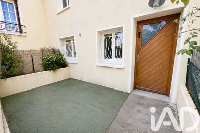 Appartement 3 pièces 930 €