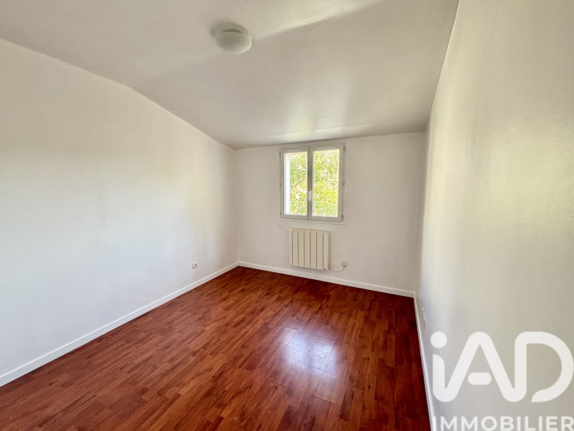 Location Appartement 3 pièces - Photo 4