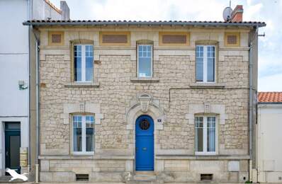 Maison de ville de 6 pièces principales — photo du bien
