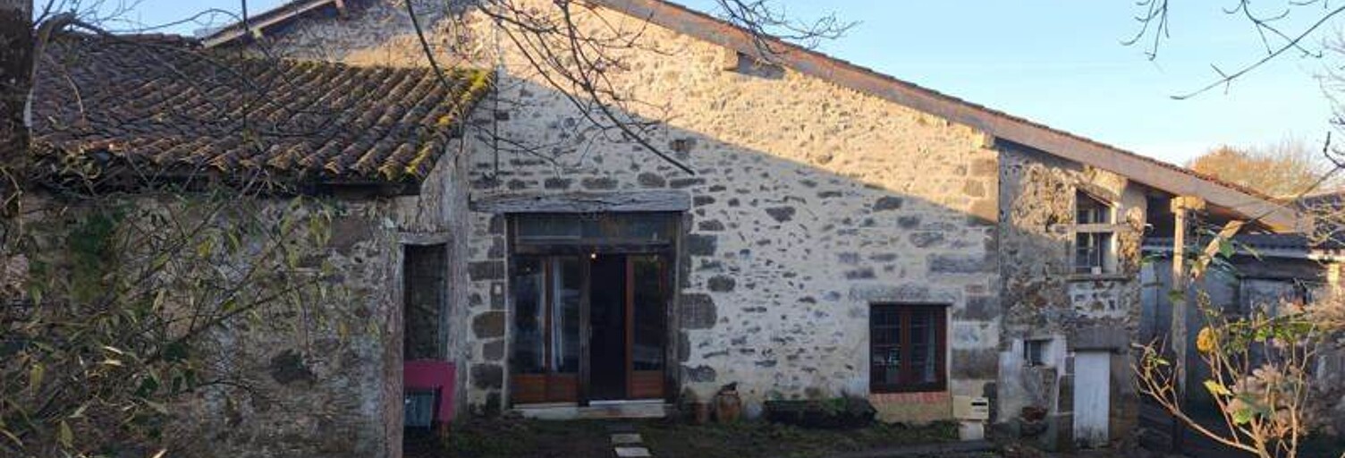 Maison 3 Pièces 123 m² à vendre à Écuras (16220)