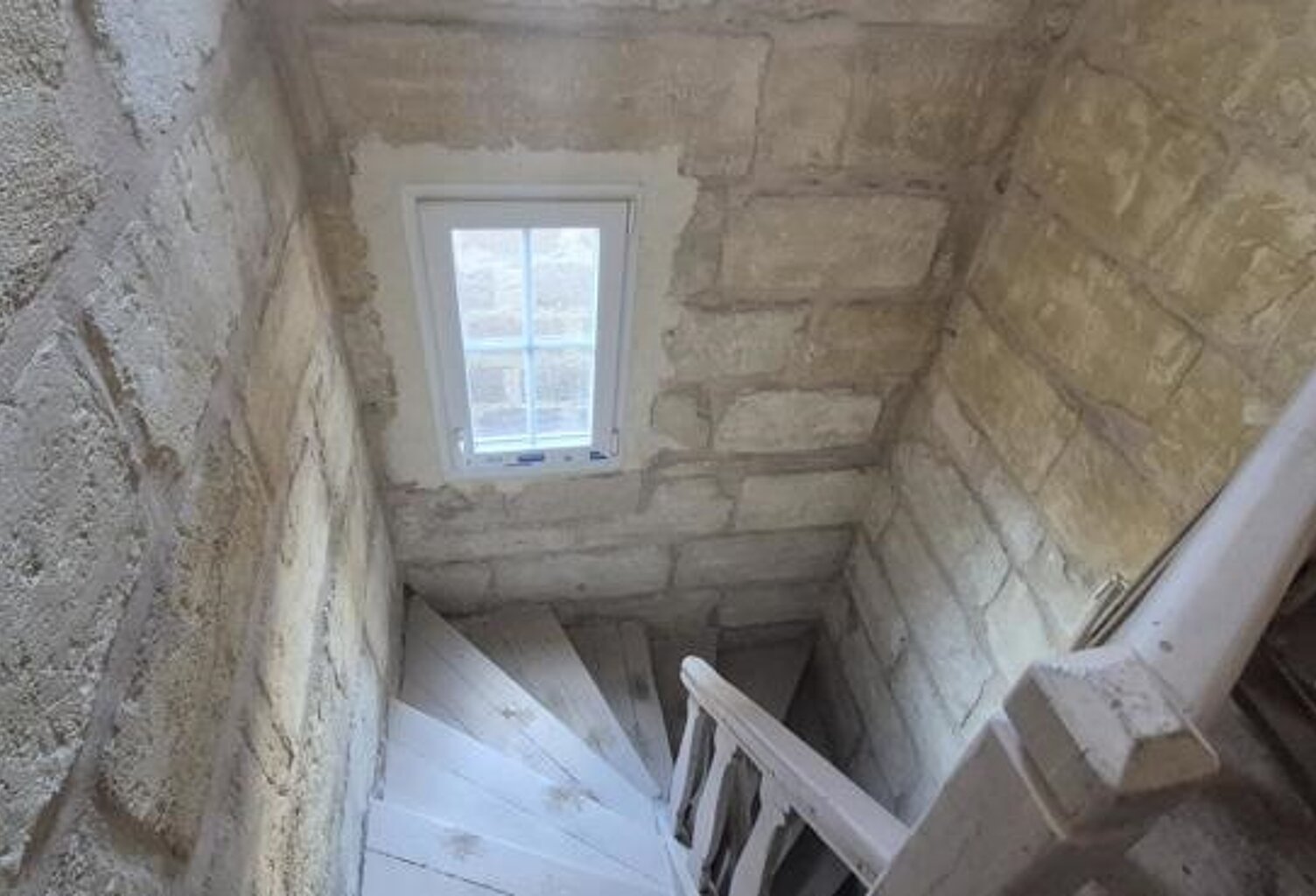 Duplex de 2 pièces principales — photo 1
