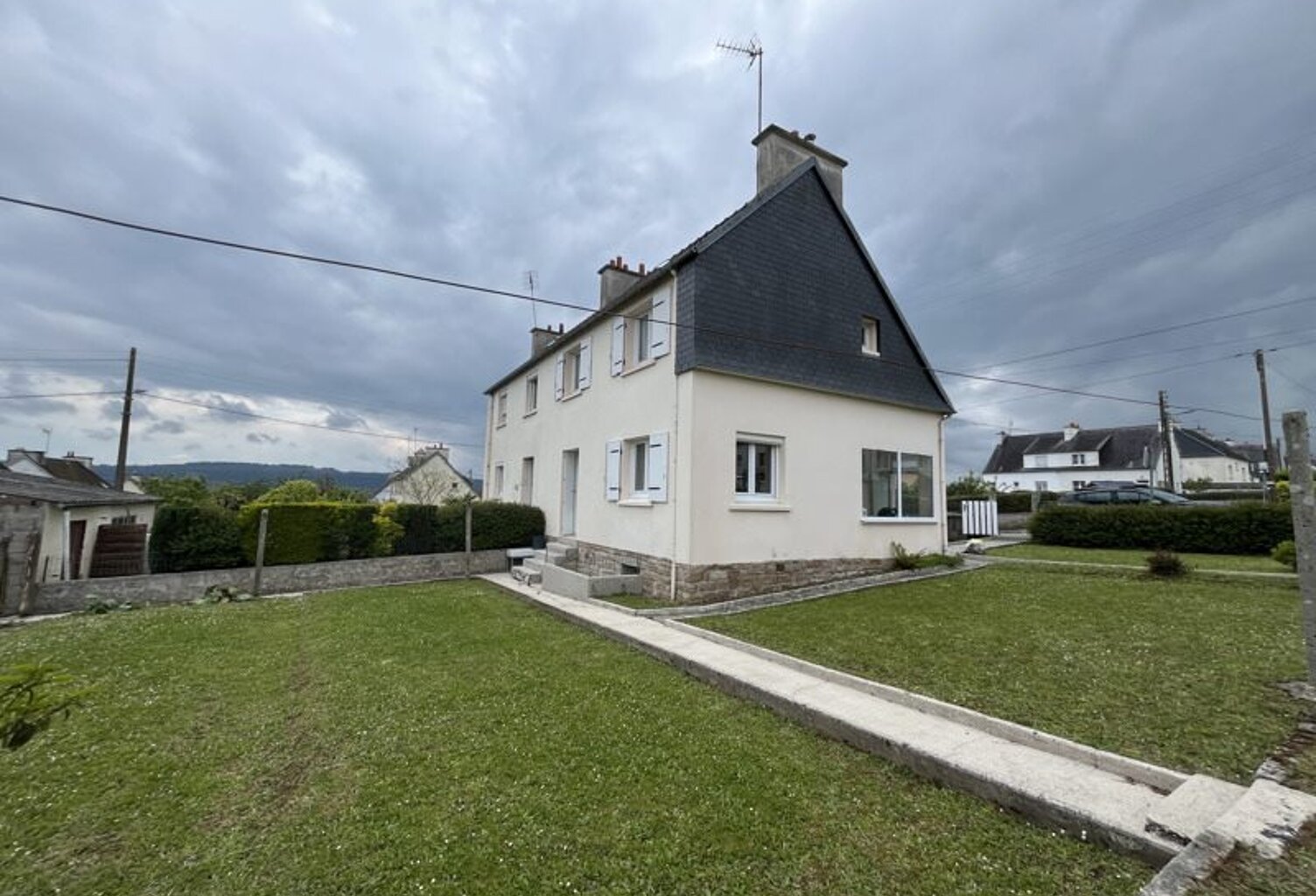 Vente maison 4 pièces 75 m² Châteauneuf-du-Faou (29520) — photo 1