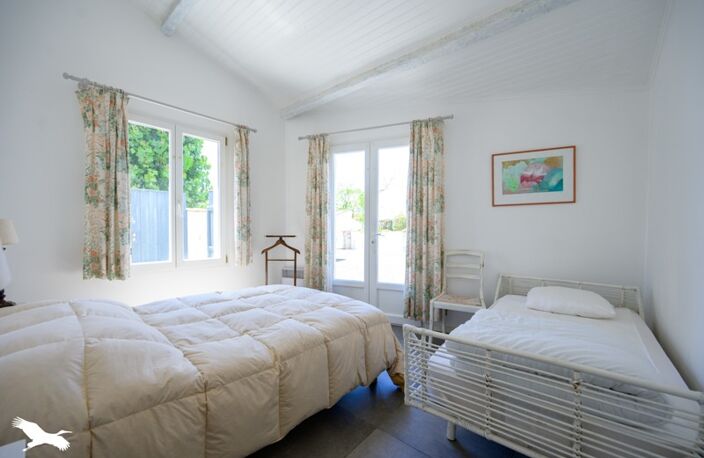 Vente maison 7 pièces 137 m² Rivedoux-Plage (17940) — photo 5