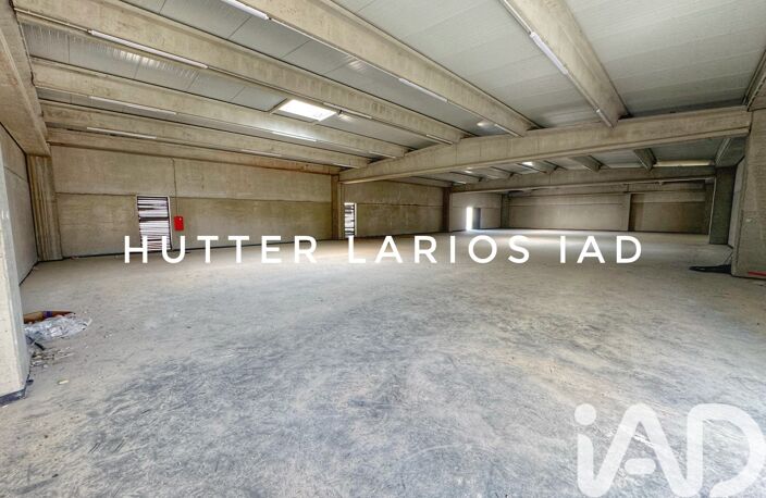 Vente Boutique/Local commercial 560 m&sup2; — photo 3
