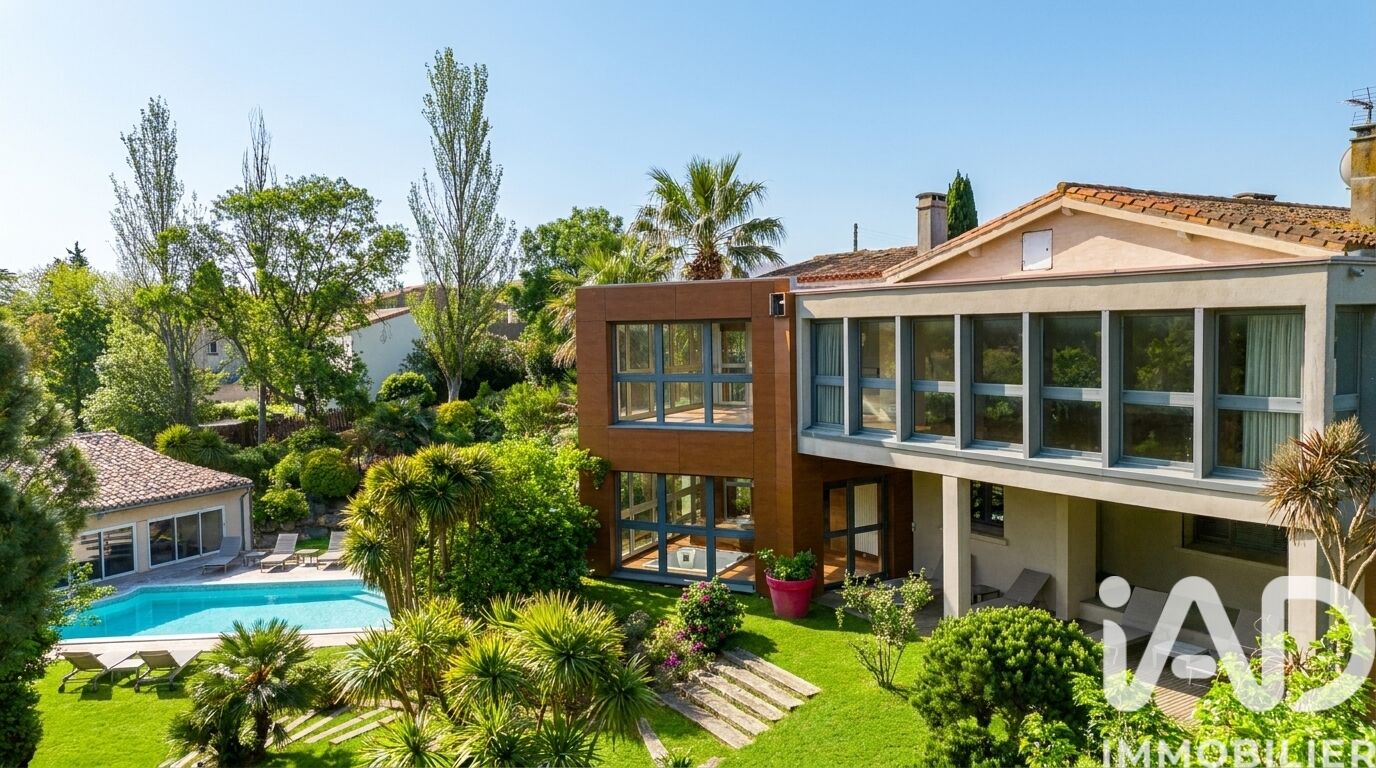 Vente Maison/villa 10 pièces - Photo 2