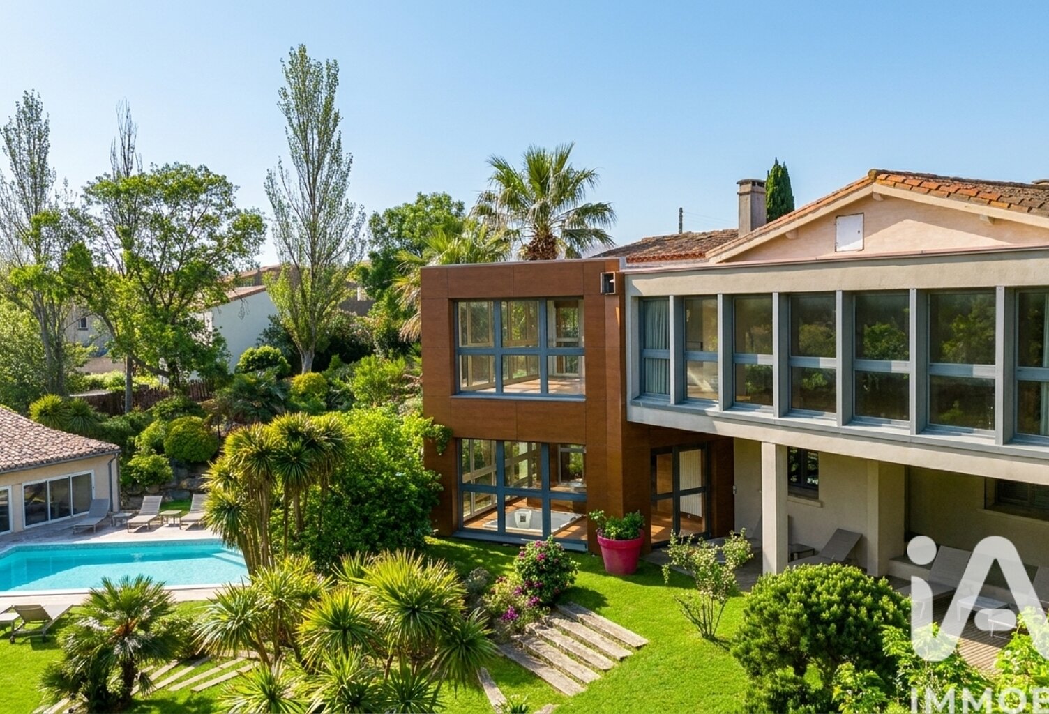 Vente Maison/villa 10 pièces — photo 1
