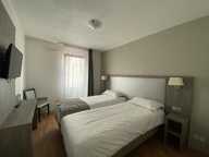 7 appartements (3 studios, 2 T1 et  2 T2) + 4 parkings — photo 4
