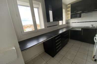 Appartement 3 pièces 117000 €