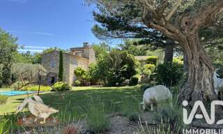 Maison 7 Pièces 345 m² à vendre à Gordes (84220)