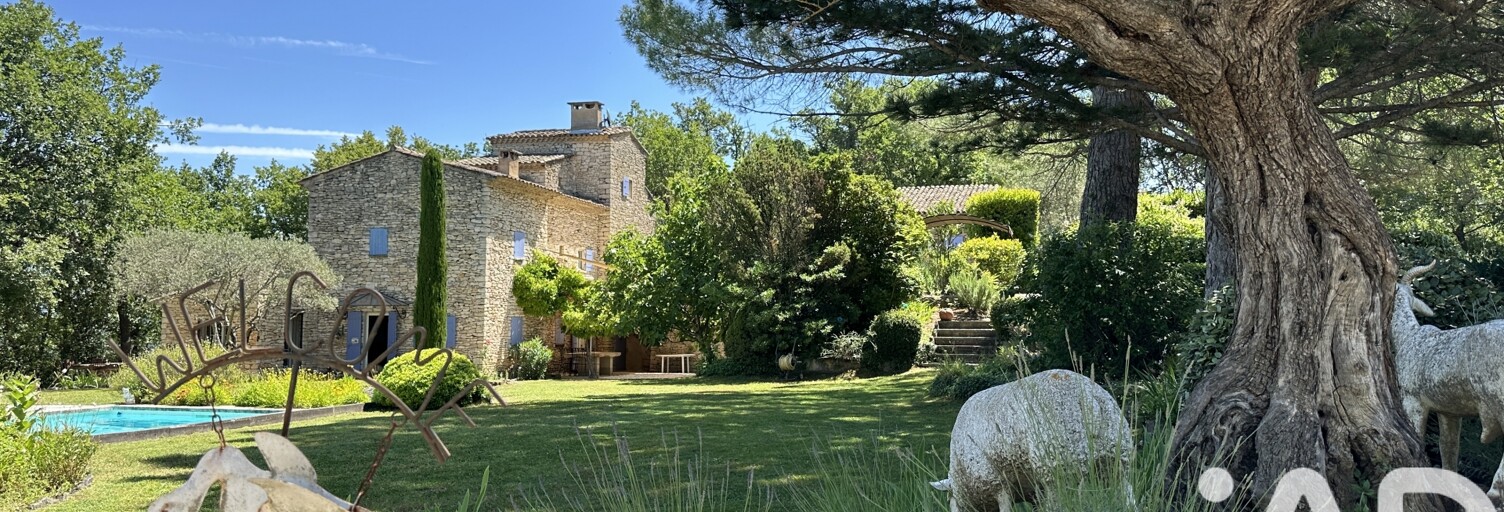 Maison 7 Pièces 345 m² à vendre à Gordes (84220)