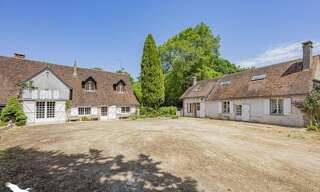 Maison 12 Pièces 327 m² à vendre à Auzouer-en-Touraine (37110)