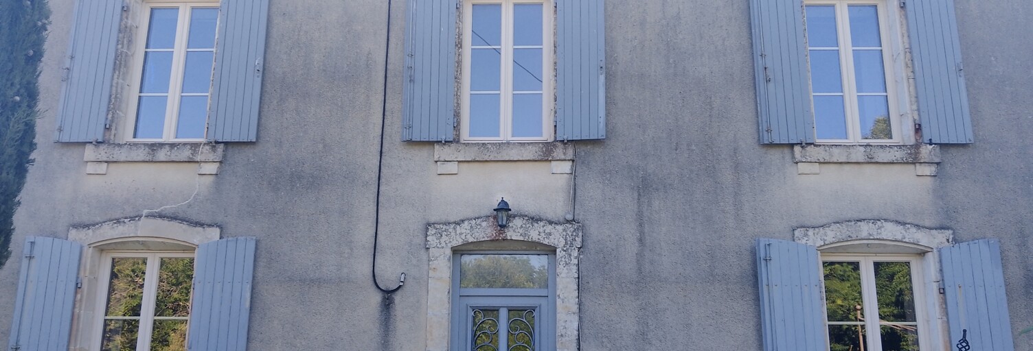 Maison 5 Pièces 164 m² à vendre à Saint-Georges-de-Noisné (79400)