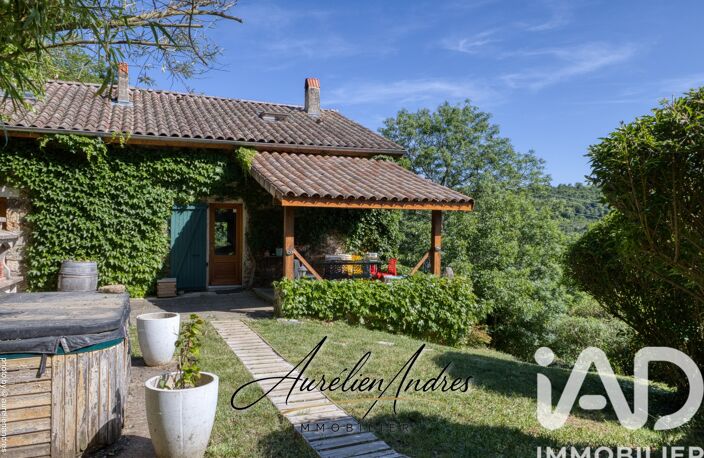 Vente Maison/villa 8 pièces — photo 2