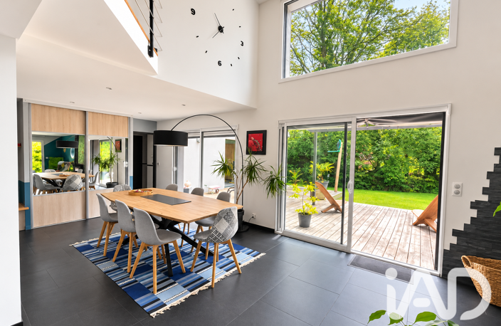 Vente Maison/villa 7 pièces — photo 2