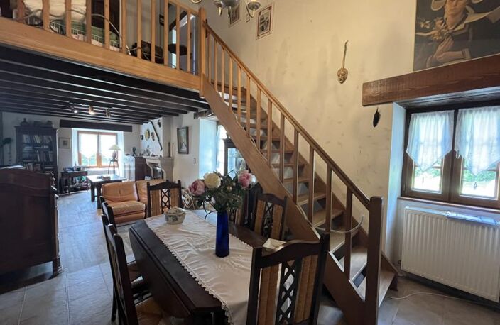Maison en pierre de 4 pièces principales — photo 3