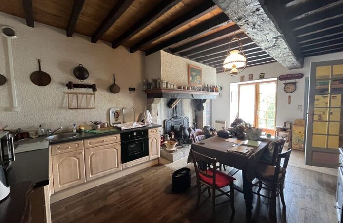 Maison en pierre de 4 pièces principales — photo 4