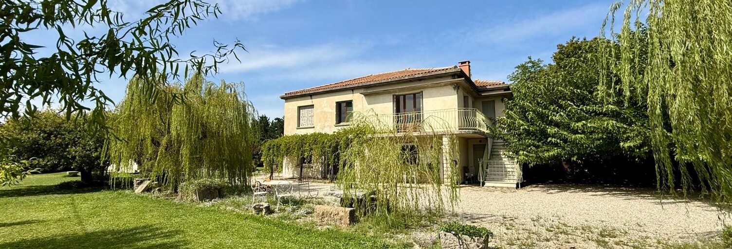 Maison 11 Pièces 210 m² à vendre à Sorgues (84700)