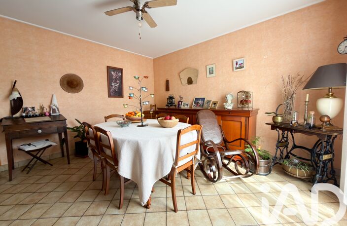 Vente Maison traditionnelle 7 pièces — photo 2