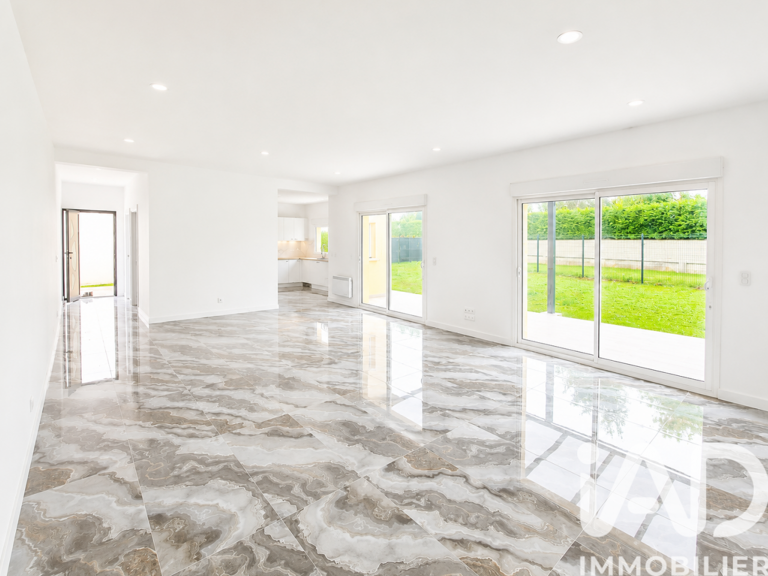 Vente Maison/villa 5 pièces — photo 1