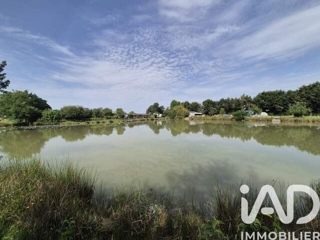 Vente Terrain 21 619 m&sup2; — photo du bien