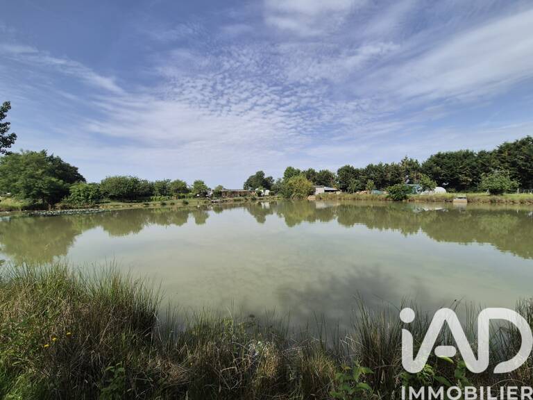 Vente Terrain 21 619 m&sup2; — photo 1