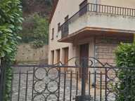Vente Maison/villa 10 pièces — photo 2