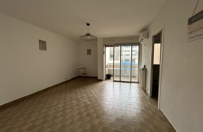 F2 avec balcon et parking - quartier gare — photo 2