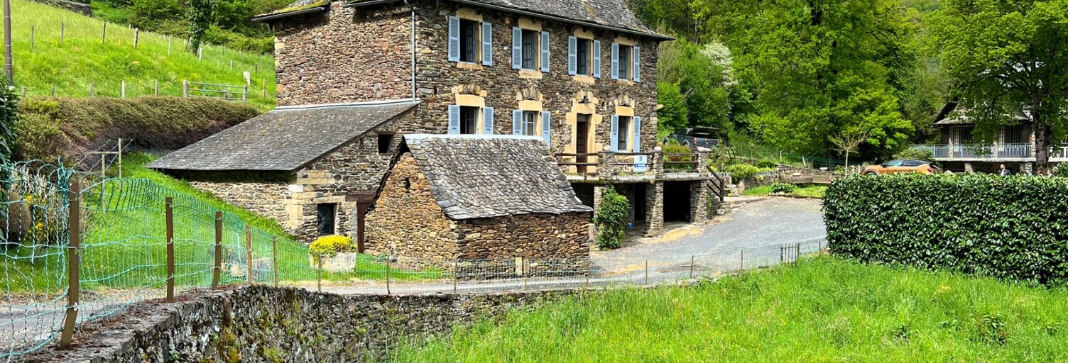 Maison 7 Pièces 162 m² à vendre à Coubisou (12190)