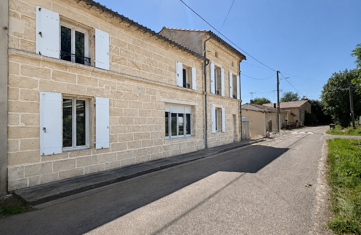 Vente Maison/villa 5 pièces — photo 2