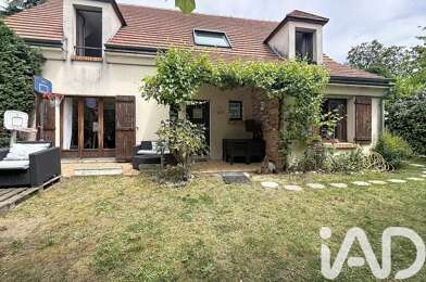 Maison 6 pièces 2250 €