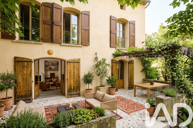 Maison 10 pièces 598000 €