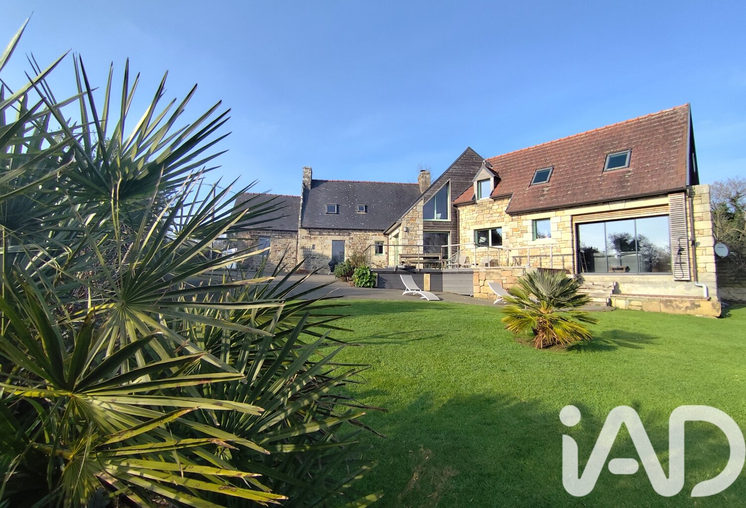 Vente Maison/villa 9 pièces — photo 1