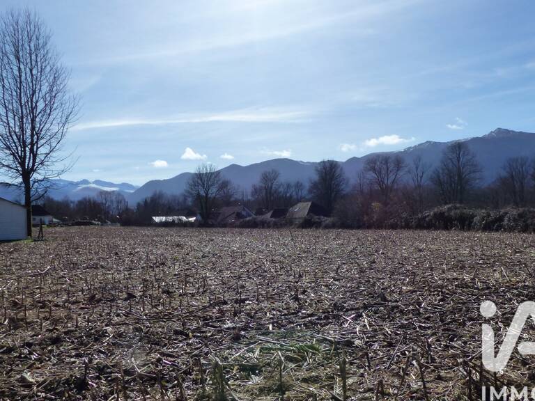 Vente Terrain 7 135 m&sup2; — photo 1