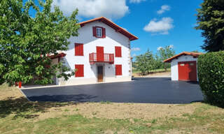 Appartement 5 Pièces 120 m² à louer à Beyrie-sur-Joyeuse (64120)