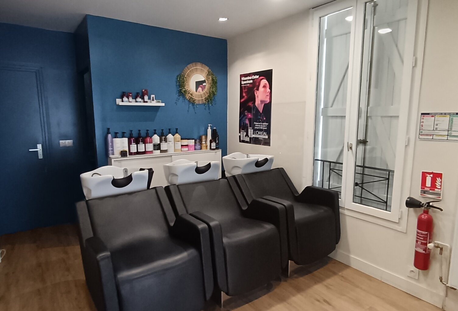 Vente Esthétique, Coiffure 38 m&sup2; — photo 1