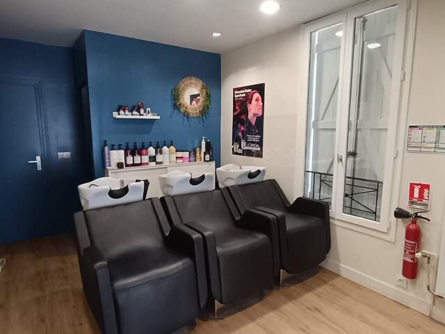 Vente Esthétique, Coiffure 38 m&sup2; — photo du bien