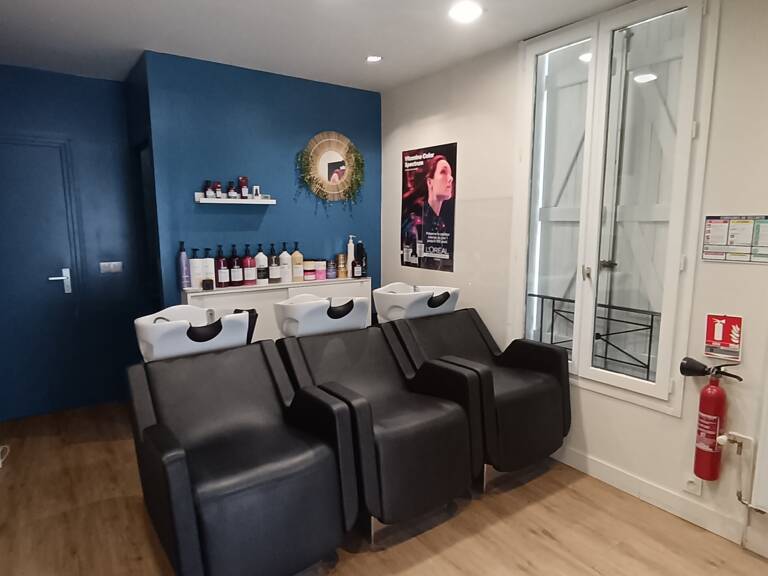 Vente Esthétique, Coiffure 38 m&sup2; — photo 1