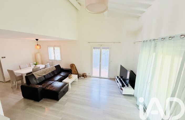 Vente Maison/villa 5 pièces — photo 2