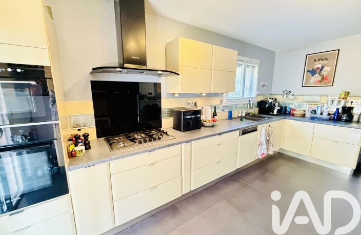 Vente Maison/villa 5 pièces — photo 3
