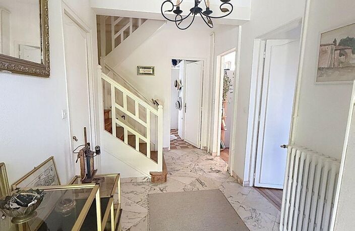 Vente Maison/villa 6 pièces — photo 2