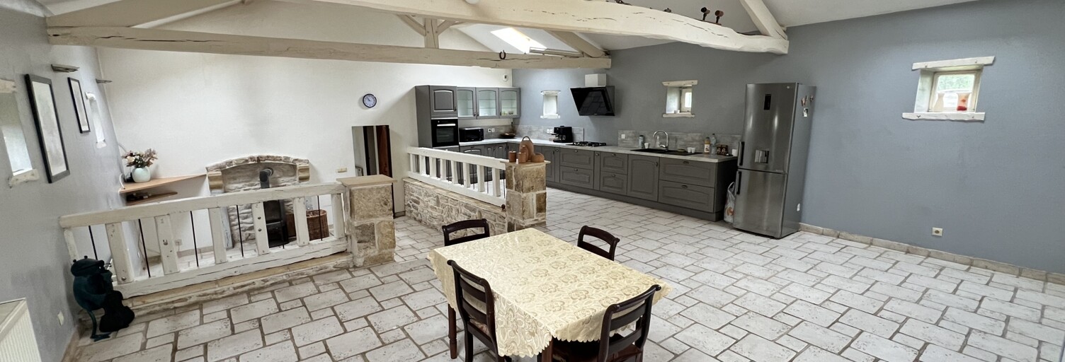Maison 8 Pièces 202 m² à vendre à Payroux (86350)