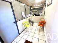 Vente Boutique/Local commercial 98 m&sup2; — photo 4