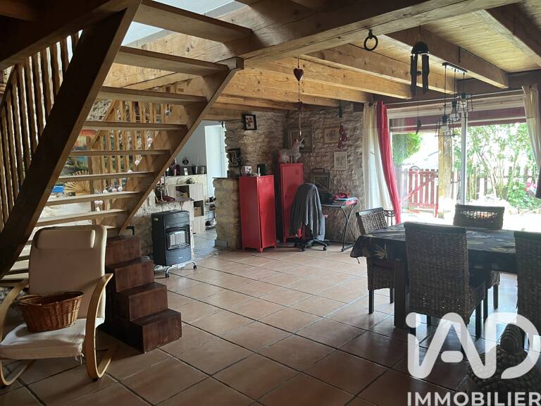 Vente Maison/villa 4 pièces — photo 1