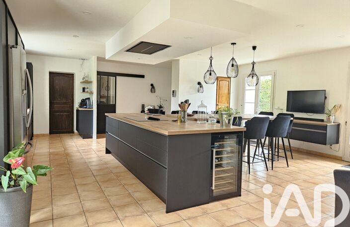 Vente Maison traditionnelle 9 pièces — photo 3