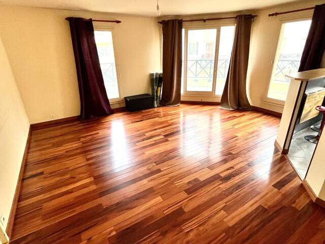 Vente Appartement 4 pièces — photo du bien