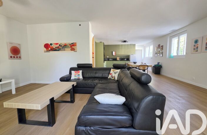 Vente Immeuble 214 m&sup2; — photo 3