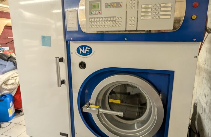 Vente Nettoyage, Pressing 70 m&sup2; — photo 4