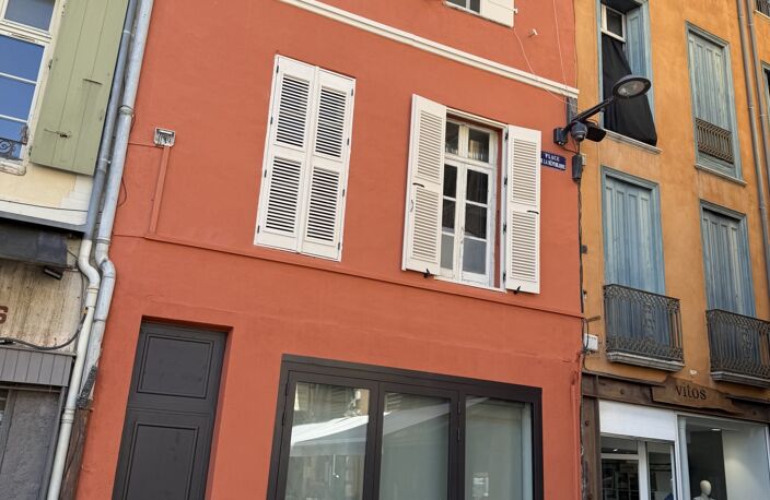 Vente Boutique/Local commercial 122 m&sup2; — photo 2