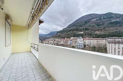 Appartement 3 pièces 530 €