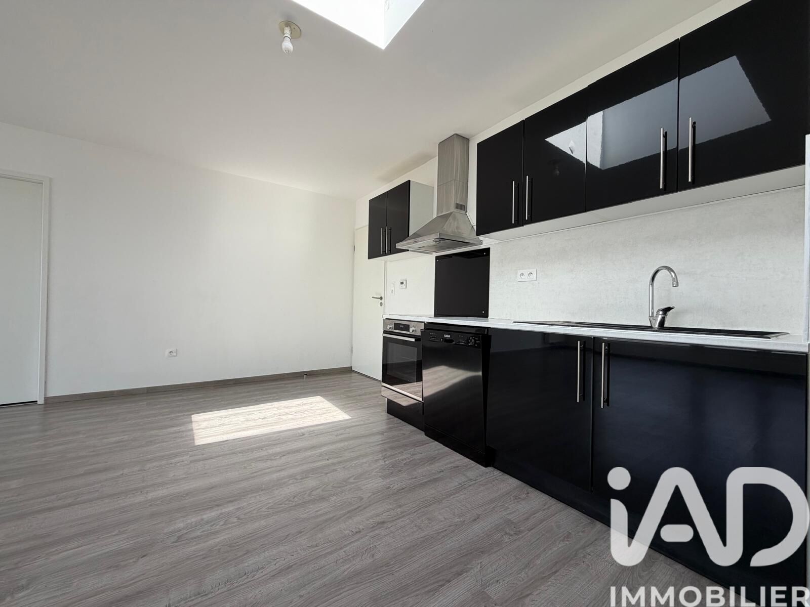 Vente Appartement 4 pièces - Photo 2